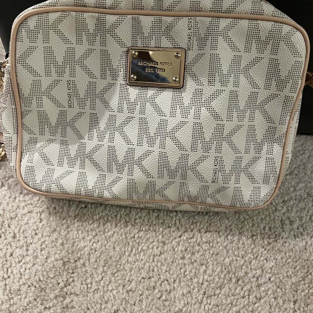 Michael Kors White Crossbody Bag